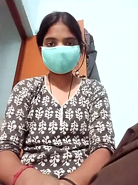 Snapshot of College--girl chatting on March 3, 1:40 pm College--girl online show from March 3, 1:40 pm