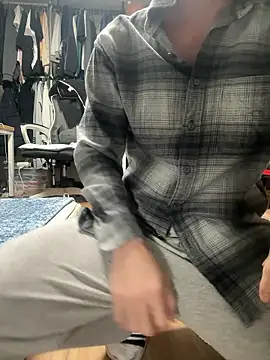 Alexkimsumin online show from April 16, 1:45 pm