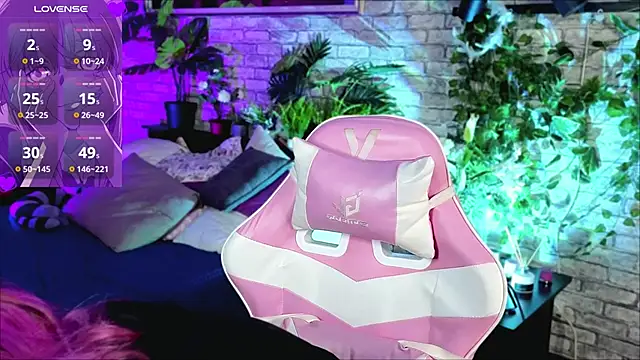 Ashley Veil online show from April 16, 8:42 pm