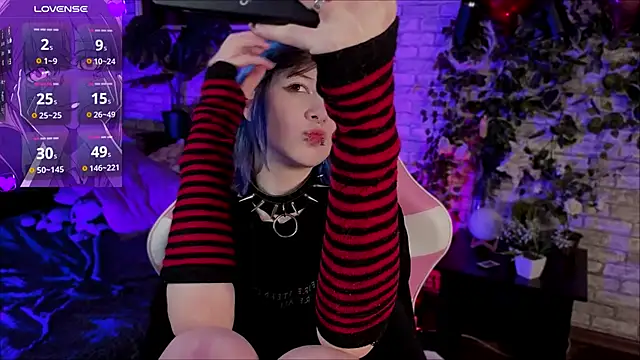 Ashley Veil online show from February 17, 8:39 pm