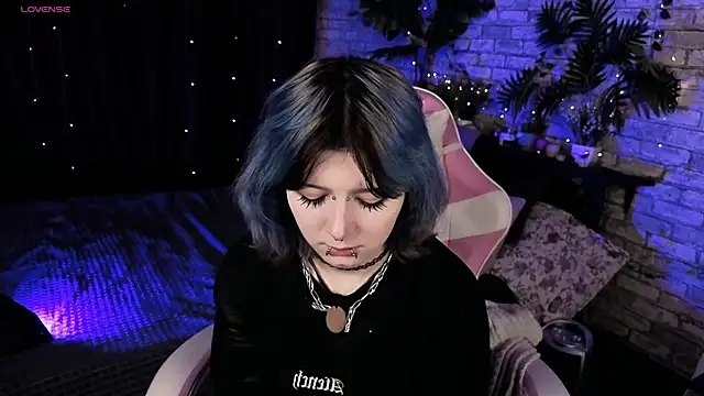 Ashley Veil online show from March 19, 8:31 pm