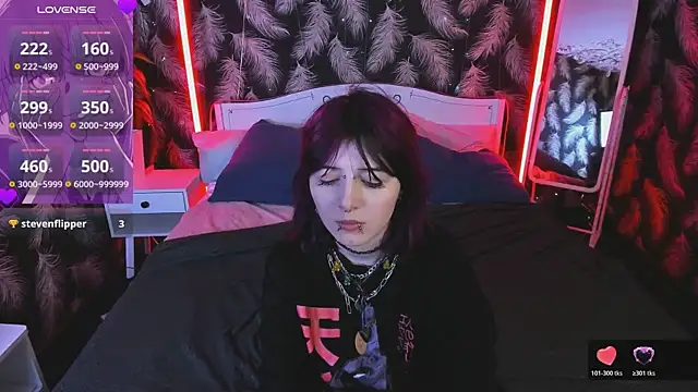 Ashley Veil online show from April 21, 1:42 am