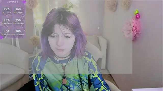 Ashley Veil online show from April 2, 8:59 pm