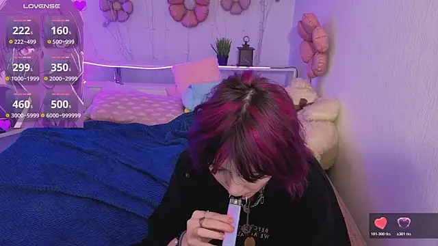 Ashley Veil online show from April 23, 8:43 pm