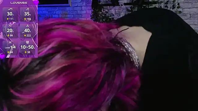 Ashley Veil online show from May 15, 9:13 pm