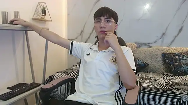 XanderGrey8 online show from April 13, 7:18 pm