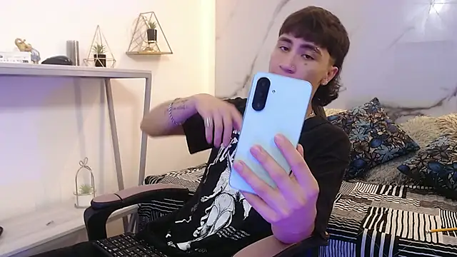 XanderGrey8 online show from March 24, 7:25 pm