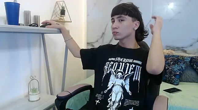 XanderGrey8 online show from April 5, 7:20 pm