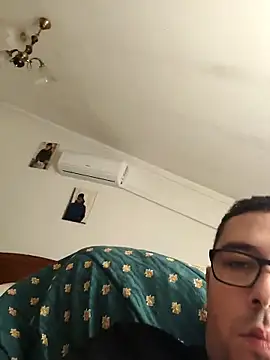 Vieirapauduro69 online show from February 23, 2:39 pm