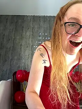 coy girl  online show from February 14, 11:21 am