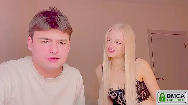 your molly mark  online show from March 29, 12:34 am