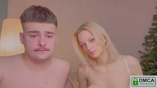 your molly mark  online show from February 1, 9:18 am