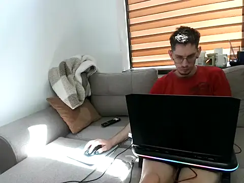 ElioGray30 online show from May 12, 11:49 am