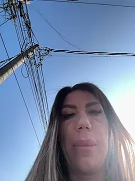 Missolevelvet online show from March 3, 12:45 pm