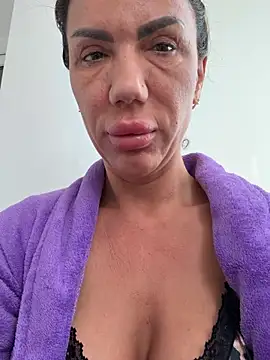 Missolevelvet online show from March 30, 9:33 am