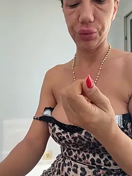 Missolevelvet online show from April 15, 7:25 am