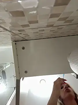 Missolevelvet online show from April 11, 10:24 pm