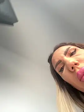 Missolevelvet online show from February 16, 10:47 am