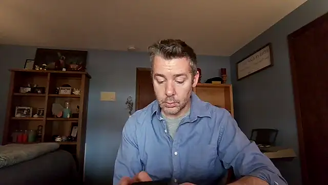 chrisw8140 online show from March 10, 6:23 pm