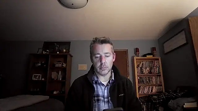 chrisw8140 online show from February 27, 12:33 am