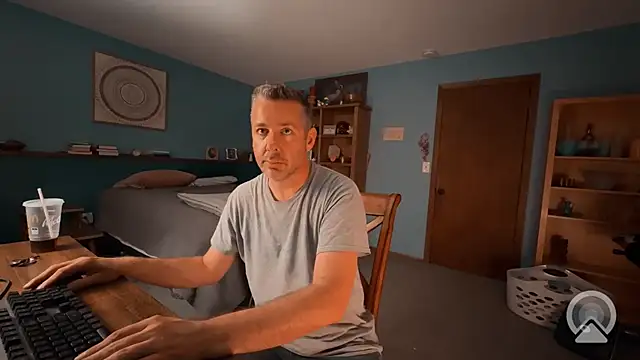 chrisw8140 online show from July 20, 4:53 am