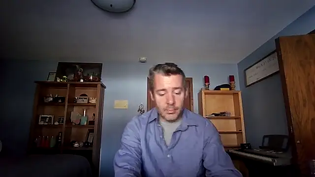 chrisw8140 online show from March 11, 6:02 pm