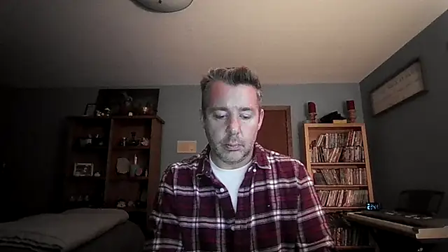 chrisw8140 online show from January 14, 12:36 am