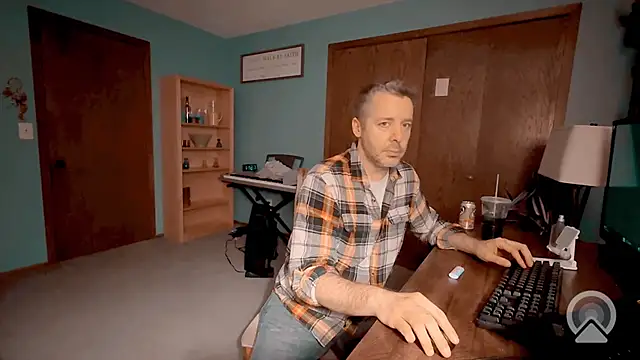 chrisw8140 online show from June 21, 4:29 am