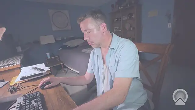 chrisw8140 online show from July 28, 5:37 am
