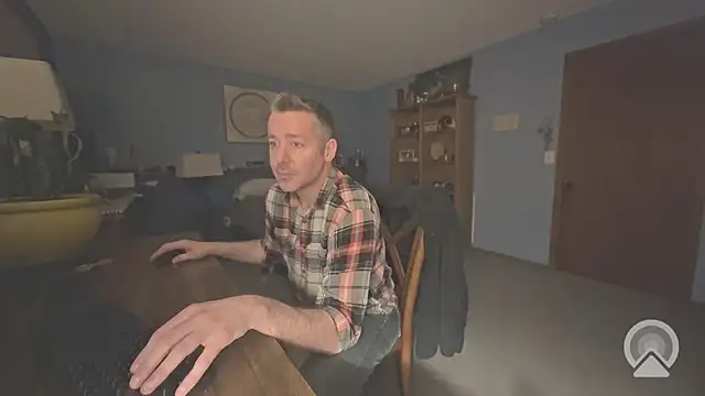chrisw8140 online show from May 5, 4:26 am