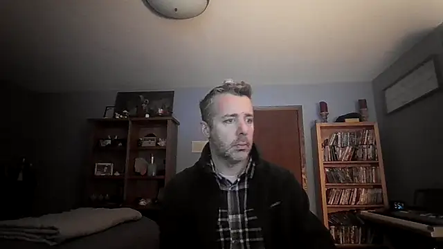 chrisw8140 online show from February 22, 11:50 pm