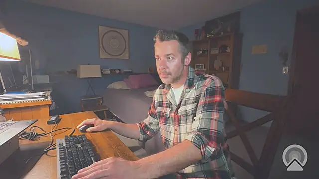 chrisw8140 online show from July 16, 5:04 am