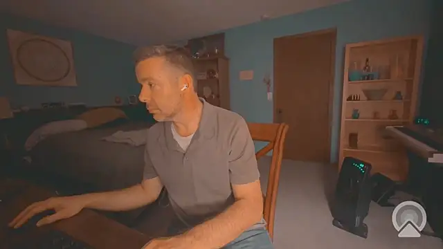 chrisw8140 online show from June 5, 4:17 am
