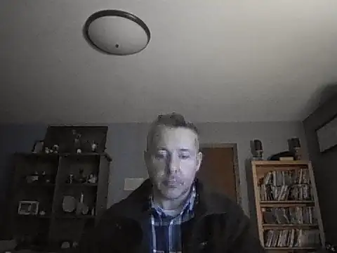 chrisw8140 online show from February 3, 5:16 am