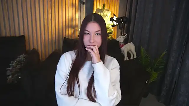 LeilaCrosss online show from January 12, 2:13 pm