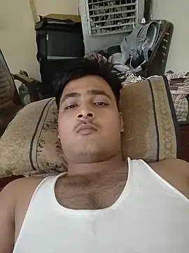 Snapshot of allumatar chatting on May 23, 10:58 am allumatar online show from May 23, 10:58 am