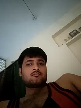 Snapshot of allumatar chatting on June 23, 9:18 am allumatar online show from June 23, 9:18 am