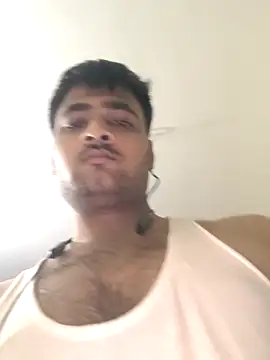 Snapshot of allumatar chatting on June 4, 4:33 pm allumatar online show from June 4, 4:33 pm