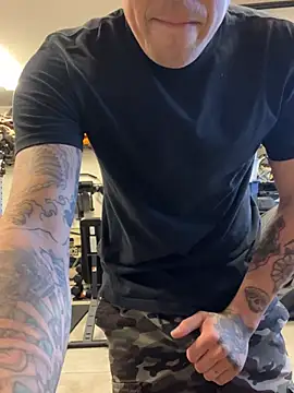 brngitdwn online show from January 11, 11:11 pm