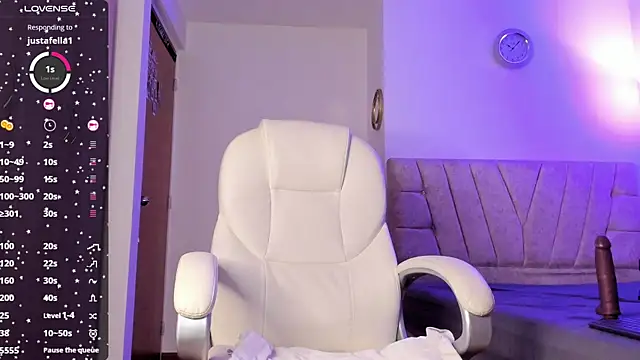 Maddisson miller  online show from January 14, 2:53 pm