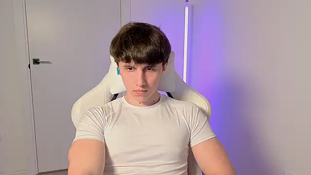 first mark online show from May 14, 5:32 pm