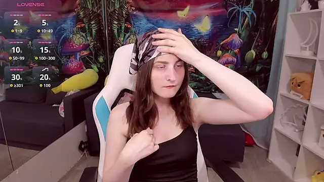 KiraDuvall online show from June 21, 5:41 pm