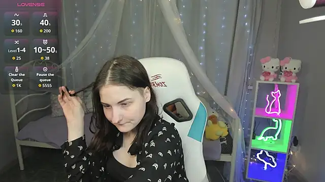 KiraDuvall online show from March 25, 2:49 pm