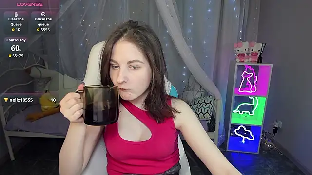 KiraDuvall online show from March 8, 5:27 pm