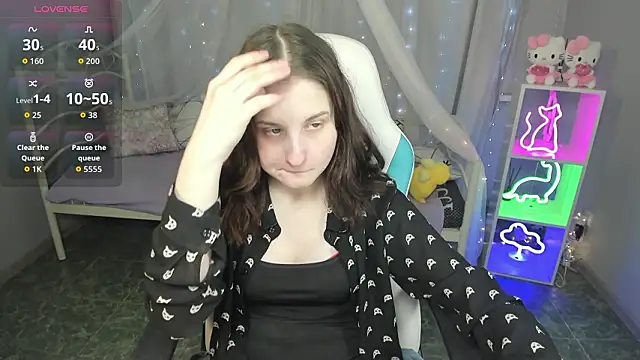 KiraDuvall online show from March 20, 7:48 pm