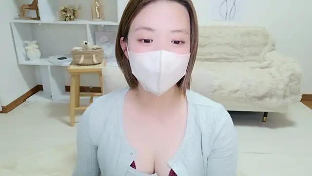 UMIumi- online show from January 17, 3:37 pm