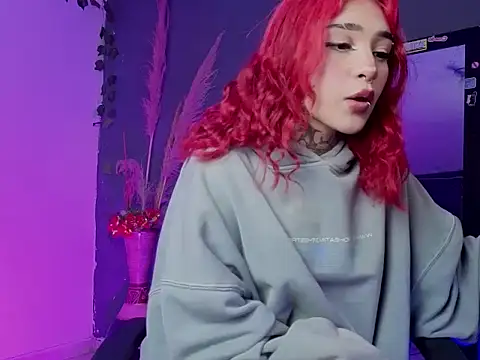 Snapshot of iriis chatting on February 6, 5:14 am iriis online show from February 6, 5:14 am