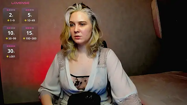 SusanBev online show from February 25, 9:20 am