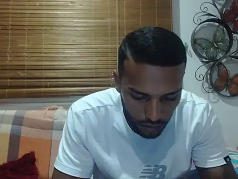 Snapshot of BlackWolfOficial chatting on June 10, 4:24 am BlackWolfOficial online show from June 10, 4:24 am