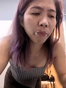 25sweetlilbunny online show from July 16, 3:42 pm